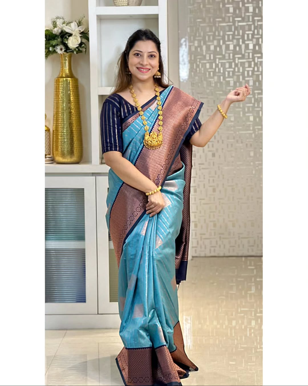 Wedding Rich Pallu Pure Silk Saree With Brocade Blouse