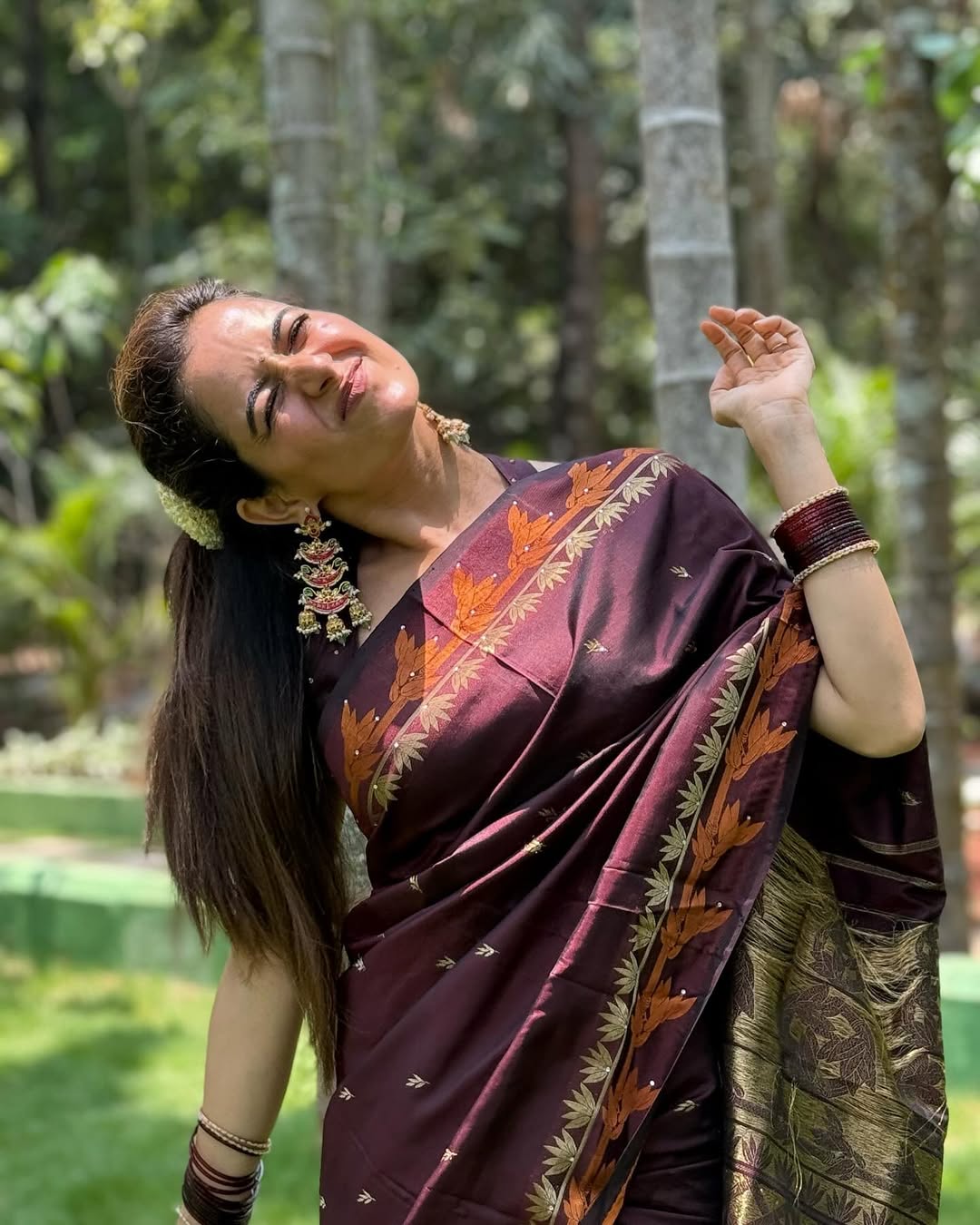 Coffee Soft Banarasi Silk Saree With Blissful Blouse Piece