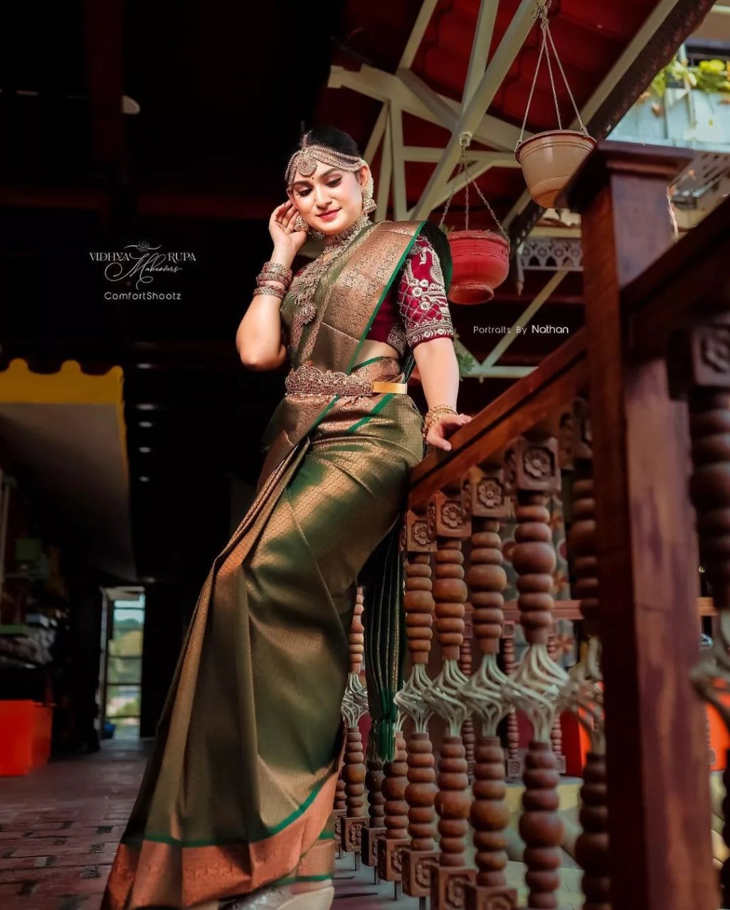 Printed Banarasi Jacquard Saree  (Green)