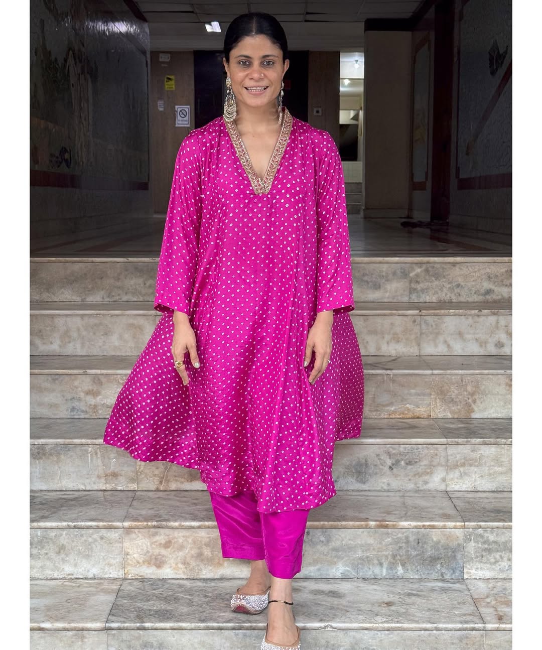 Handmade & Handembroidered Bandhini Silk Kurta set