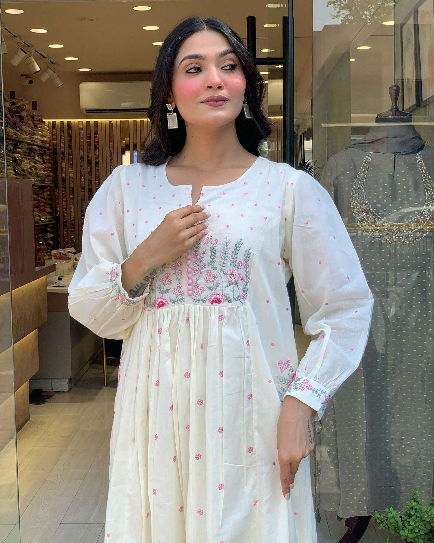 Elegant Embroidered Anarkali Kurta Set with Dupatta – Ivory