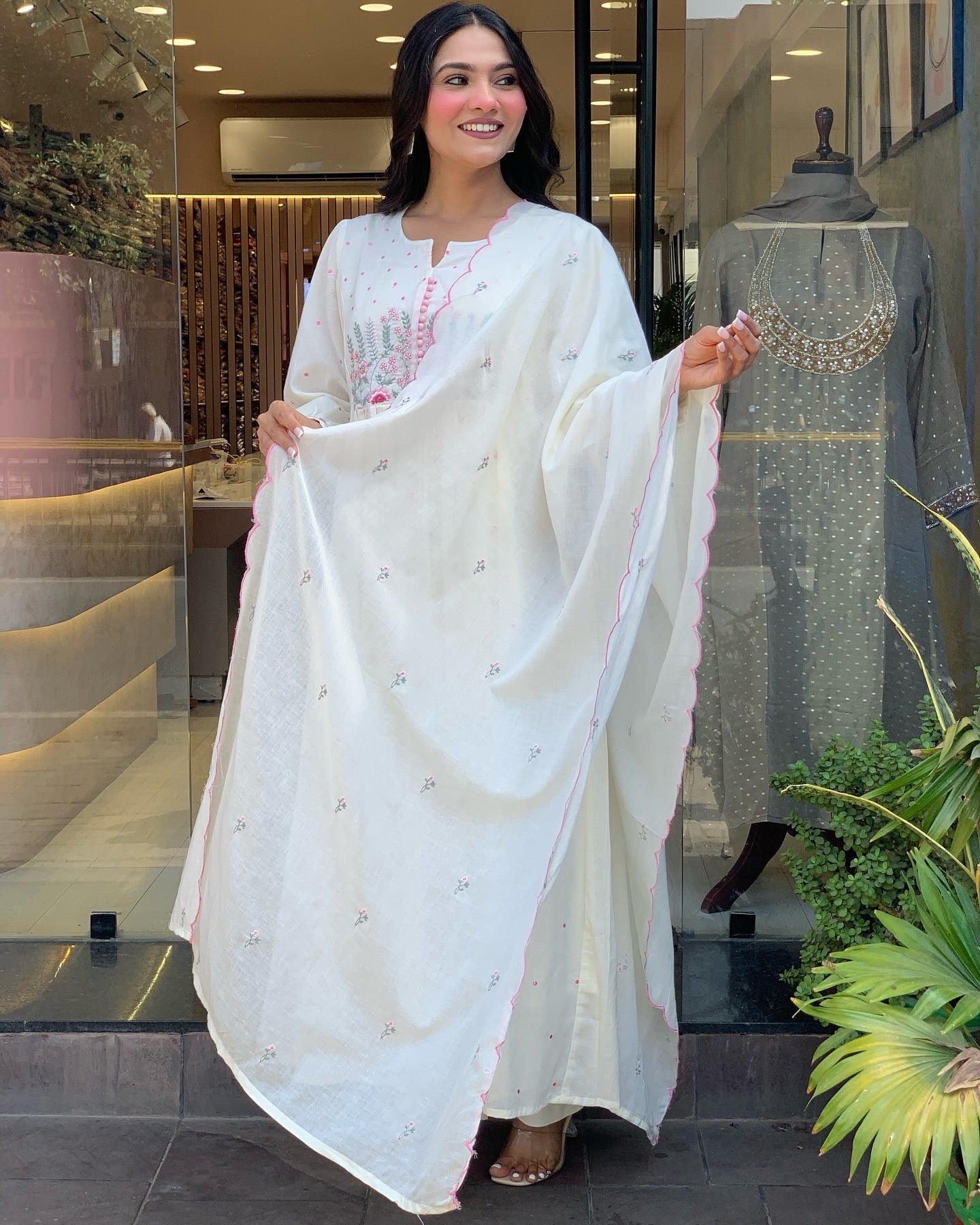 Elegant Embroidered Anarkali Kurta Set with Dupatta – Ivory