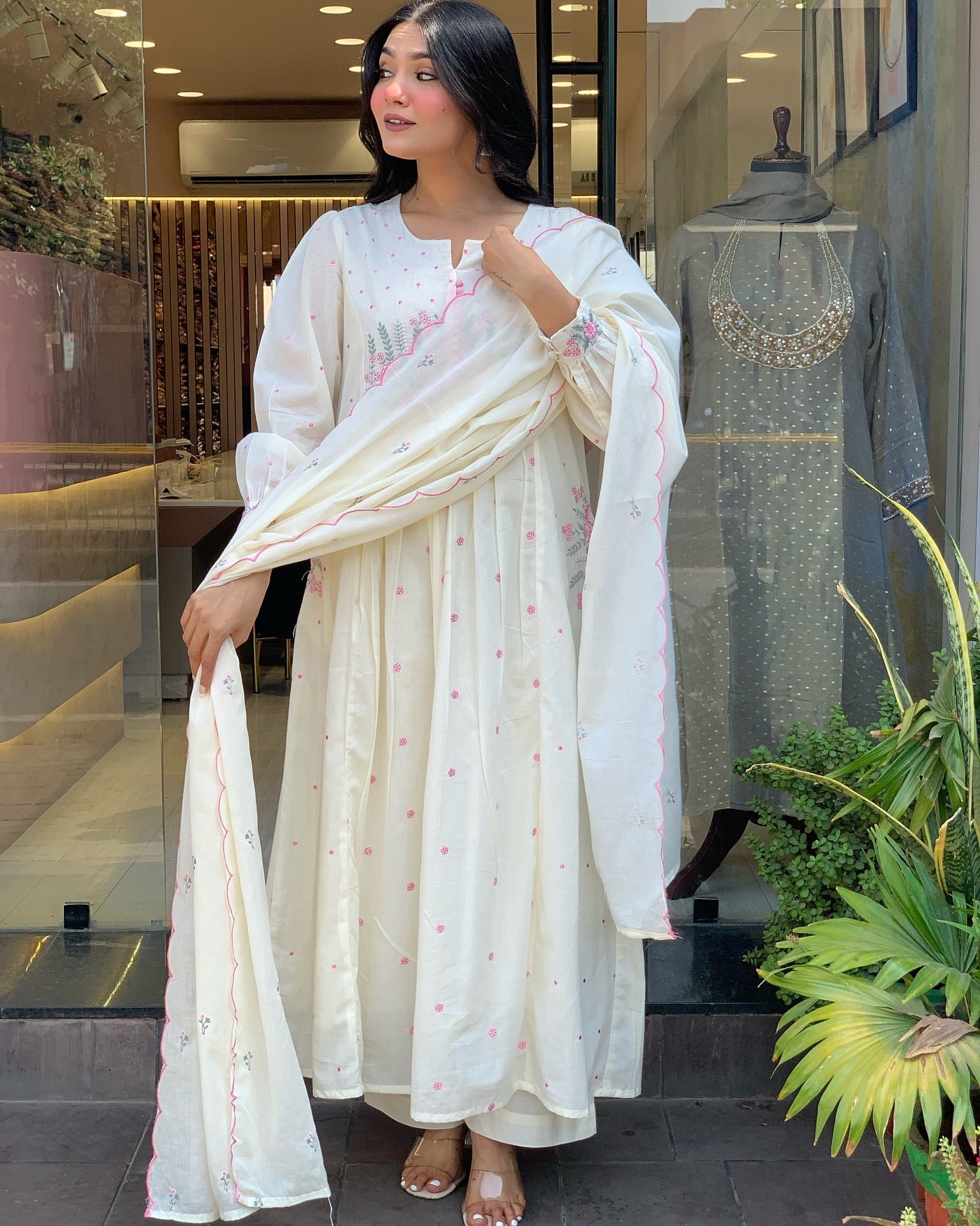 Elegant Embroidered Anarkali Kurta Set with Dupatta – Ivory